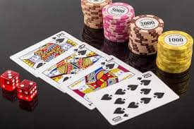 Bàn baccarat live casino dagacam với dealer người thật phát trực tiếp qua webcam